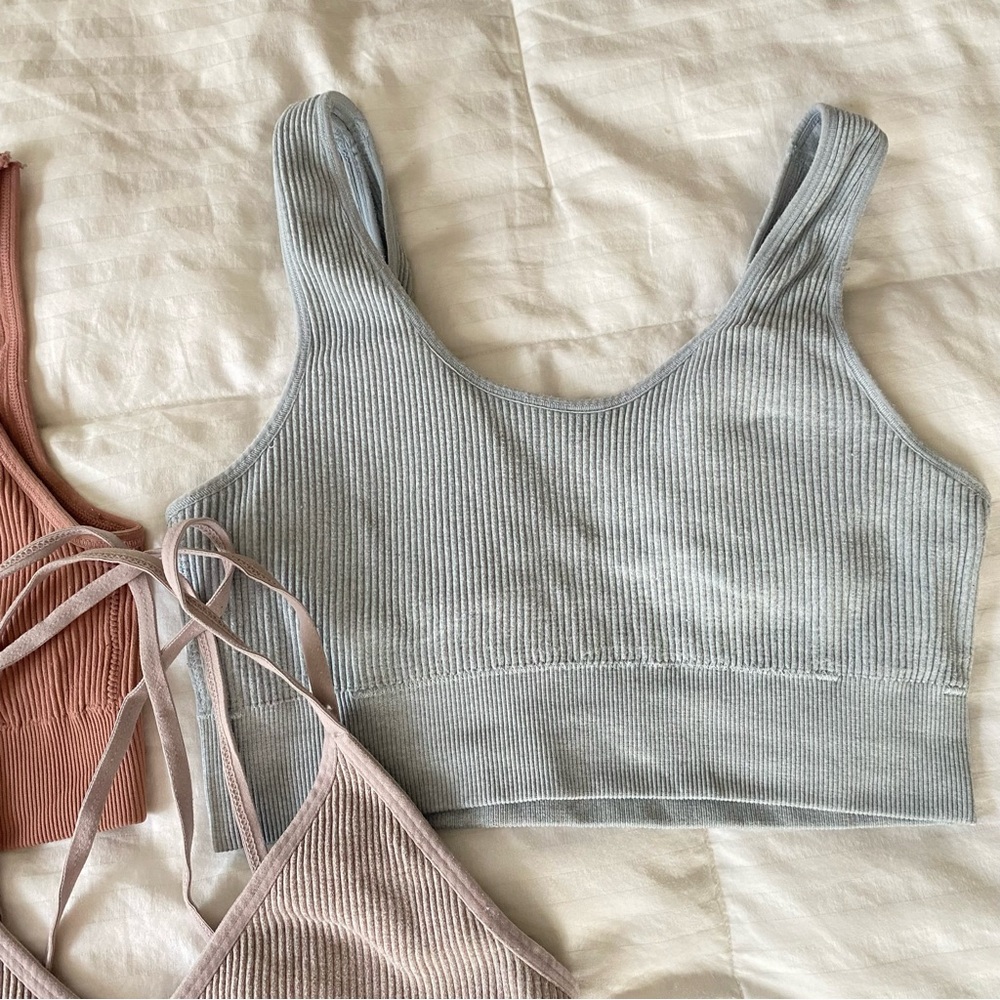 3 AERIE SPORTS BRAS - MEDIUM - Picture 3 of 6